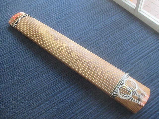 三味線 和楽器 紅木 子持ち綾杉胴 東さわり - メルカリ 中棹 ケース