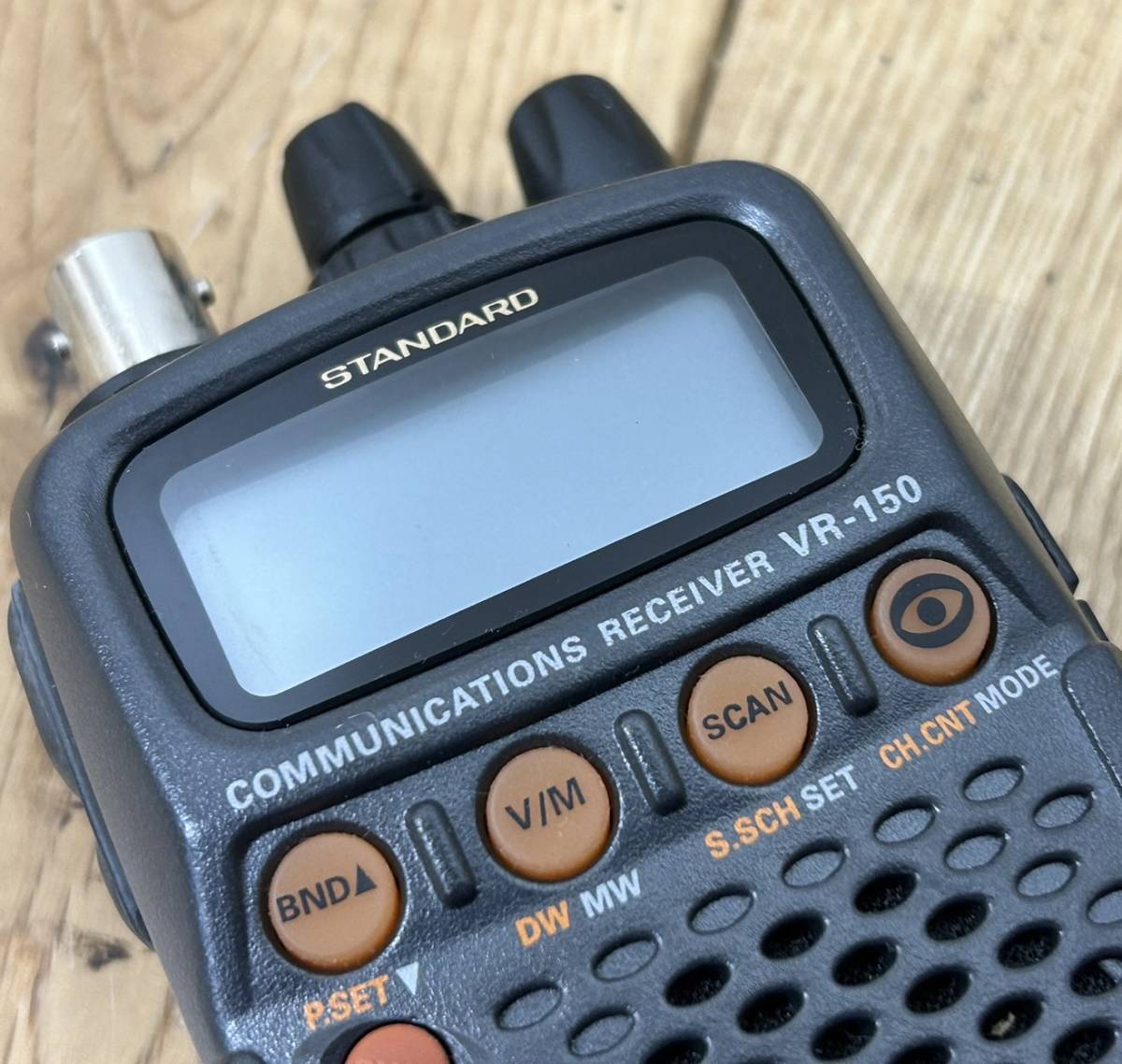STANDARD VR-150 受信機 スタンダード・広帯域受信機 VR-150 盗聴器発見機能あり・アンテナ付き