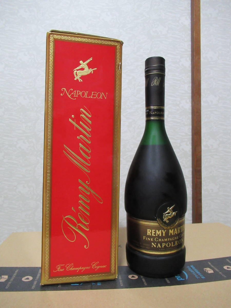 純正ネット 【未開栓】REMY MARTIN/レミーマルタン ナポレオン 700ml