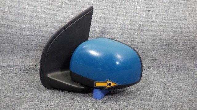 CBR400R 2022年型 2BL-NC56 アンダーカウル（右） CBR400R 2BL-NC56