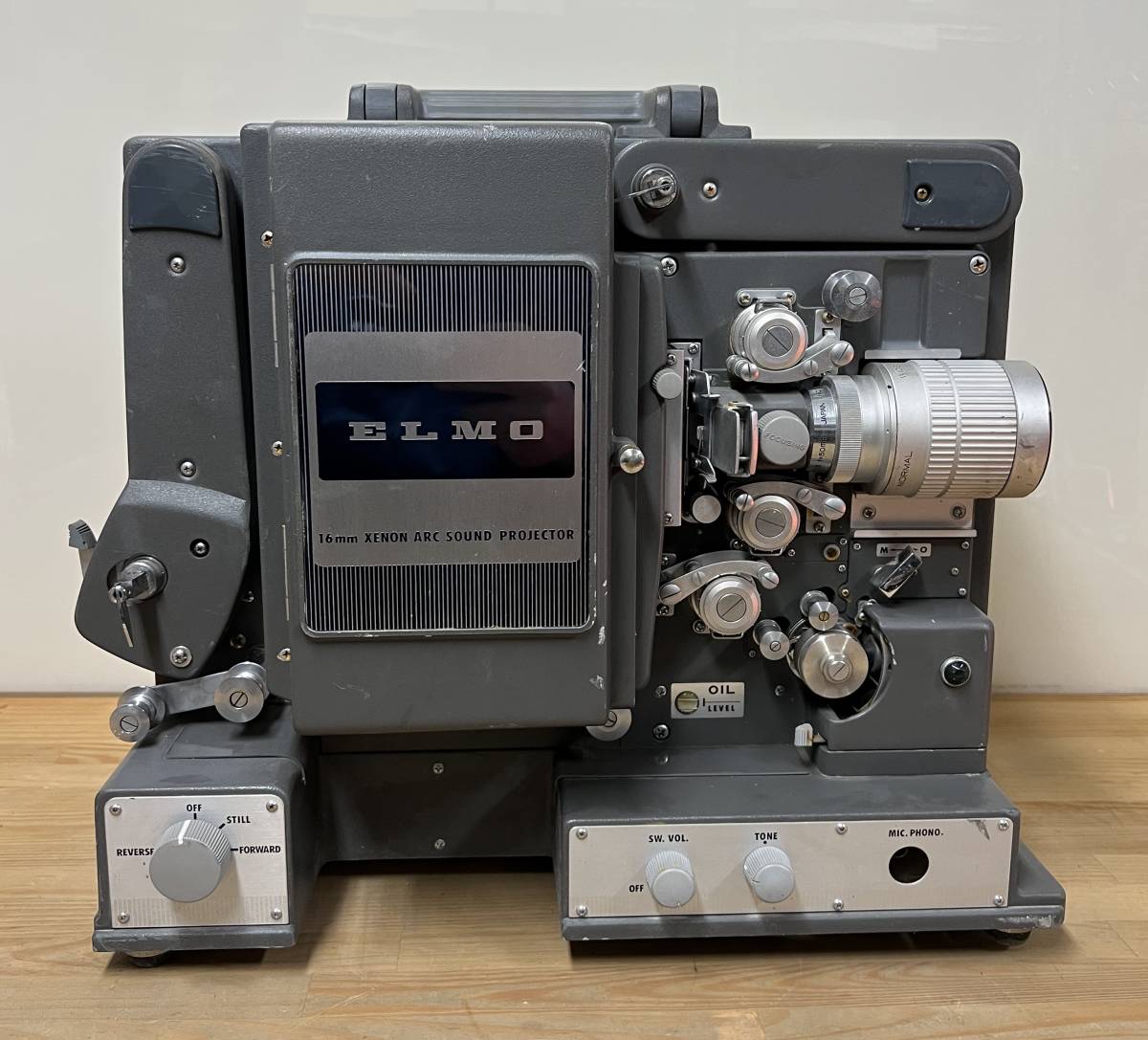 ◇◇ELMO/エルモ XP-300 16mm XENON ARC SOUND PROJECTOR 16ミリ映写機