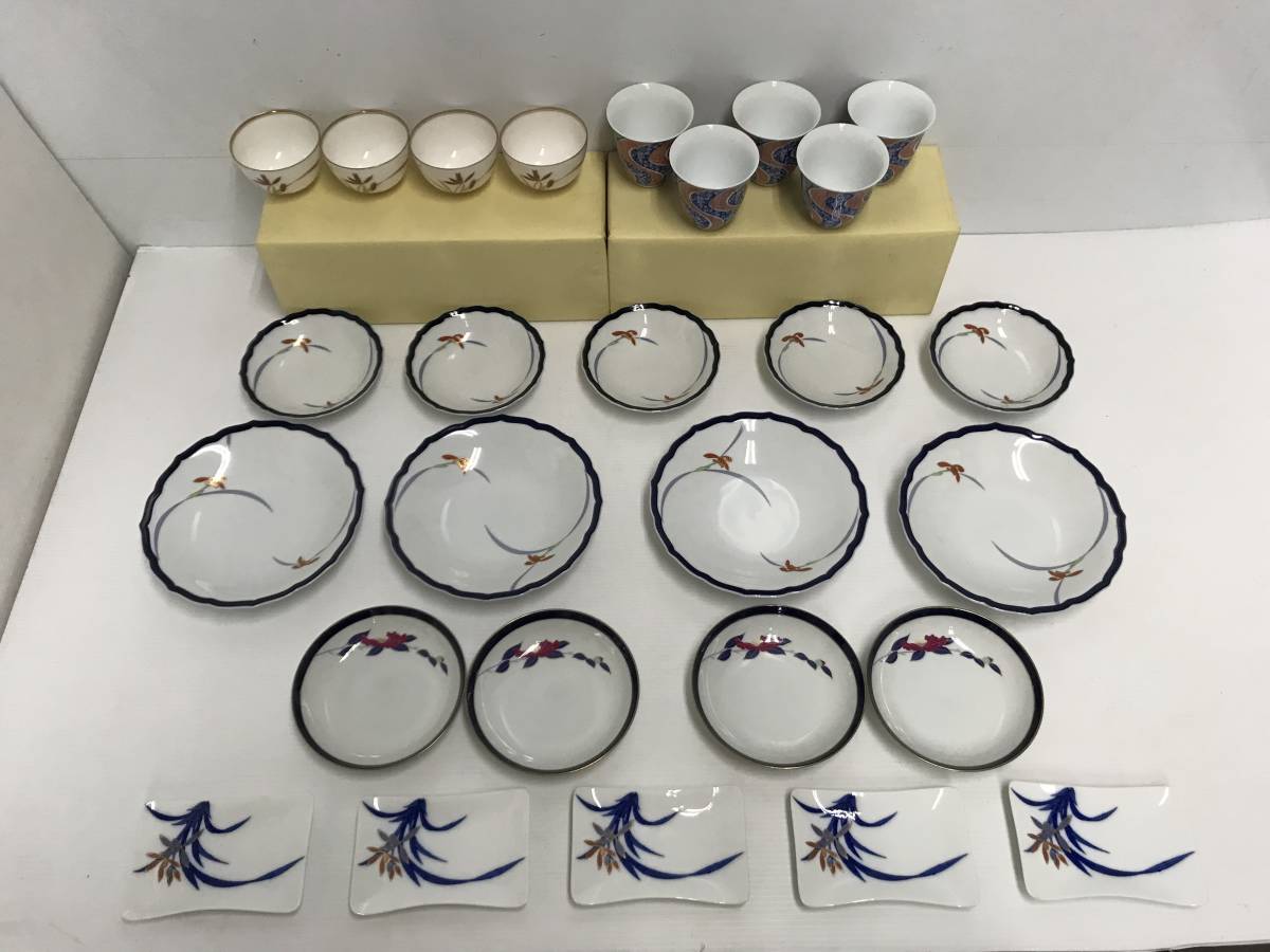 香蘭社謹製 フランクリンポーセリン 限定版絵皿 花の宴の内 6枚セット 香蘭社謹製 フランクリンポーセリン 限定版絵皿 花の宴の内 6枚セット