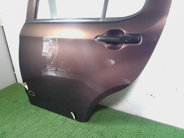 パッソ DBA-M710A 左Rドア 67004-B1090 左リアドア_7