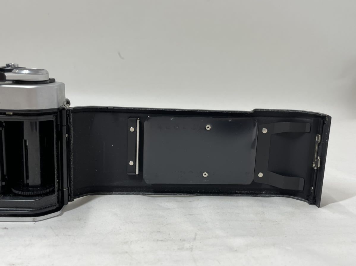 Nikon FE2 ボディ ニコン 一眼レフカメラ 35mm | シルバー FE