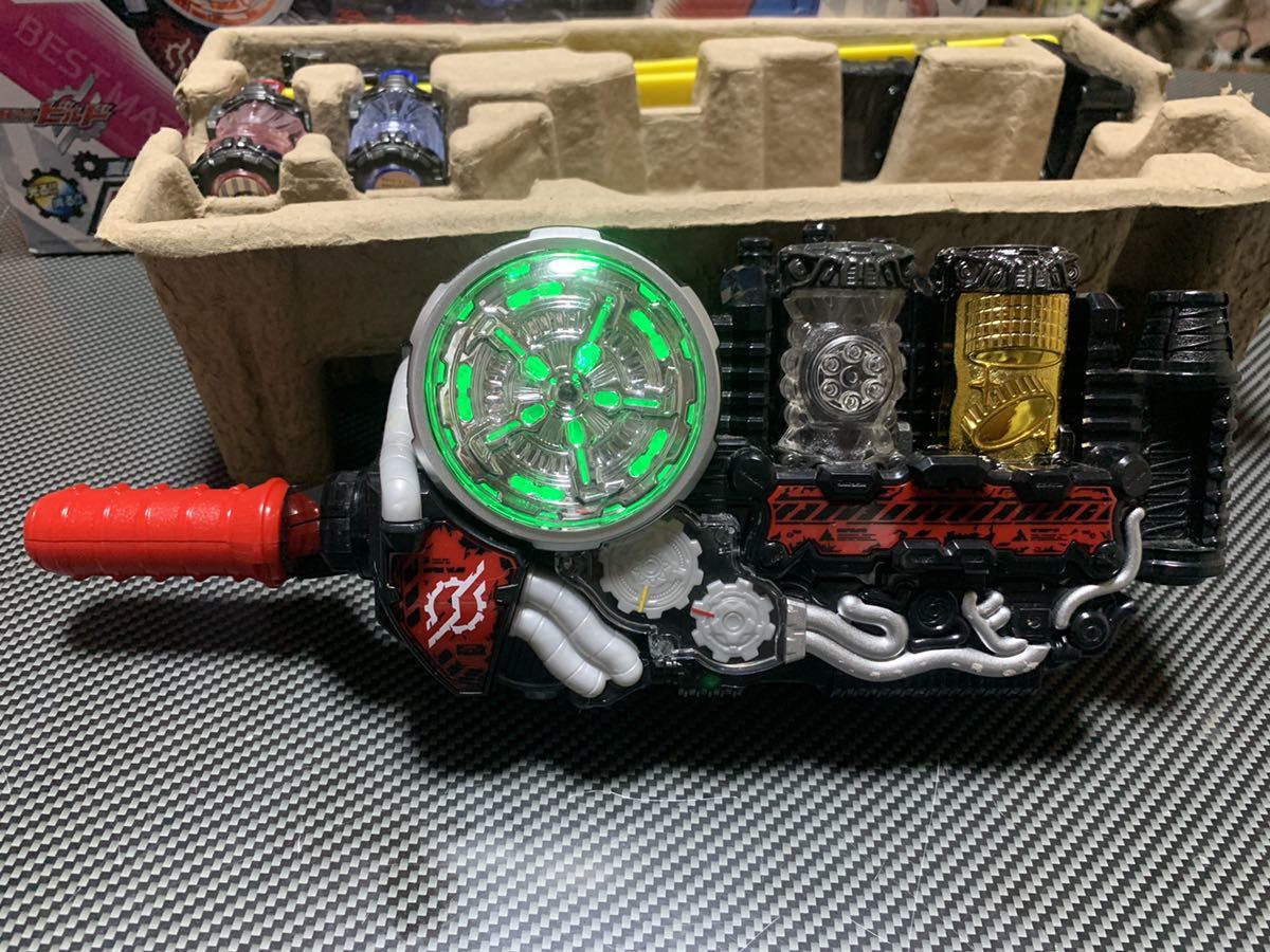 変身ベルト 仮面ライダービルド DXビルドドライバー | DXビルドドライバー変身ベルト 商品情報 仮面ライダーおもちゃ バンダイ SUPER BEST 仮面ライダー 「仮面ライダービルド DX DXビルドドライバー」の入手方法は？ DXビルド 公式通販