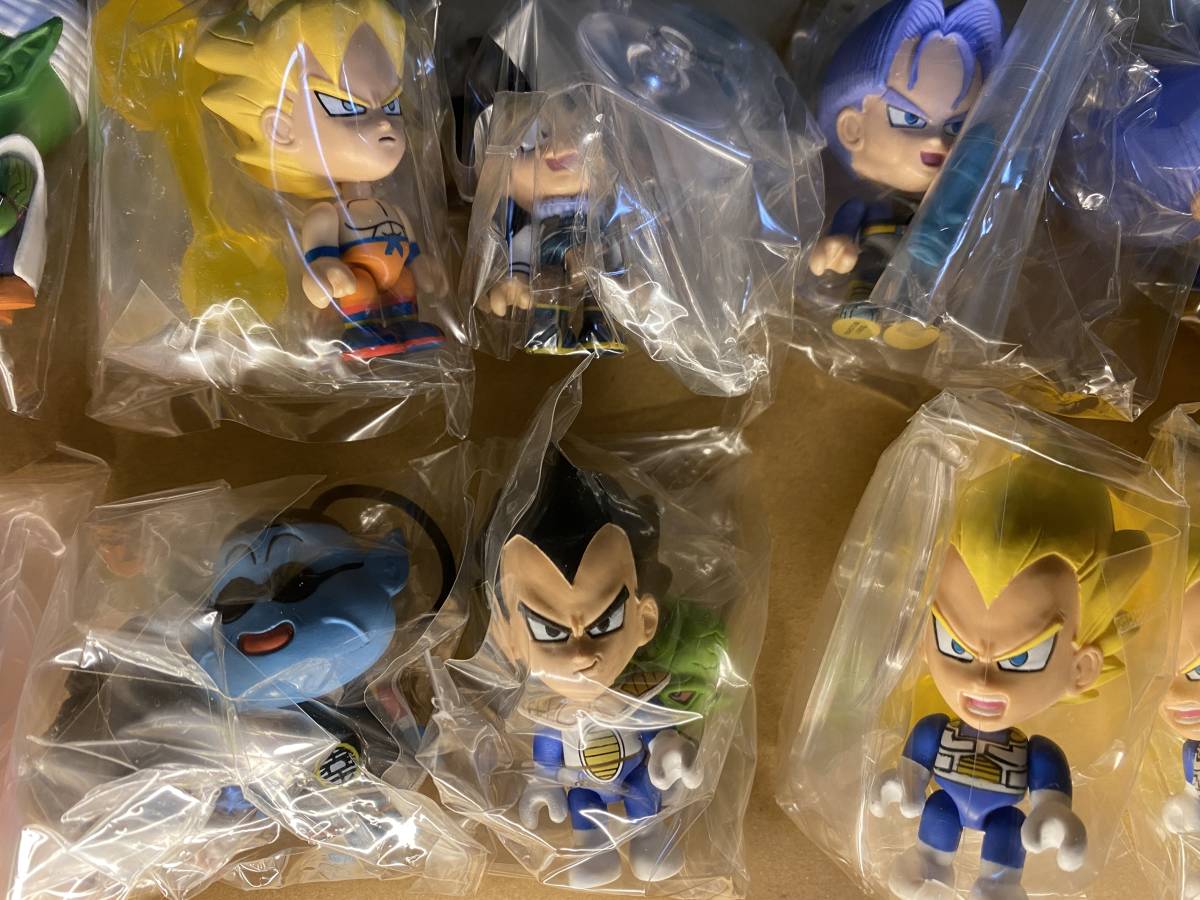ドラゴンボールZアクションフィギュア 箱売り12体 孫悟空 ギニュー 