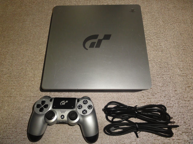 安い，送料無料 PS4本体 グランツーリスモ SPORT リミテッドエディション CUHJ-10016 HDD 1TB 同梱版 CUH-2000B 限定(PS4本体)｜売買されたオークション情報、yahooの商品情報をアーカイブ公開 - オークファン PS4本体