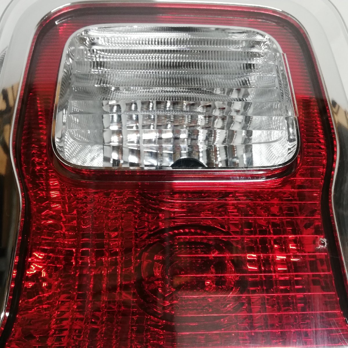 ハスラー MR52S MR92S 純正 テールランプ 右 運転席側 スバル ハスラー 