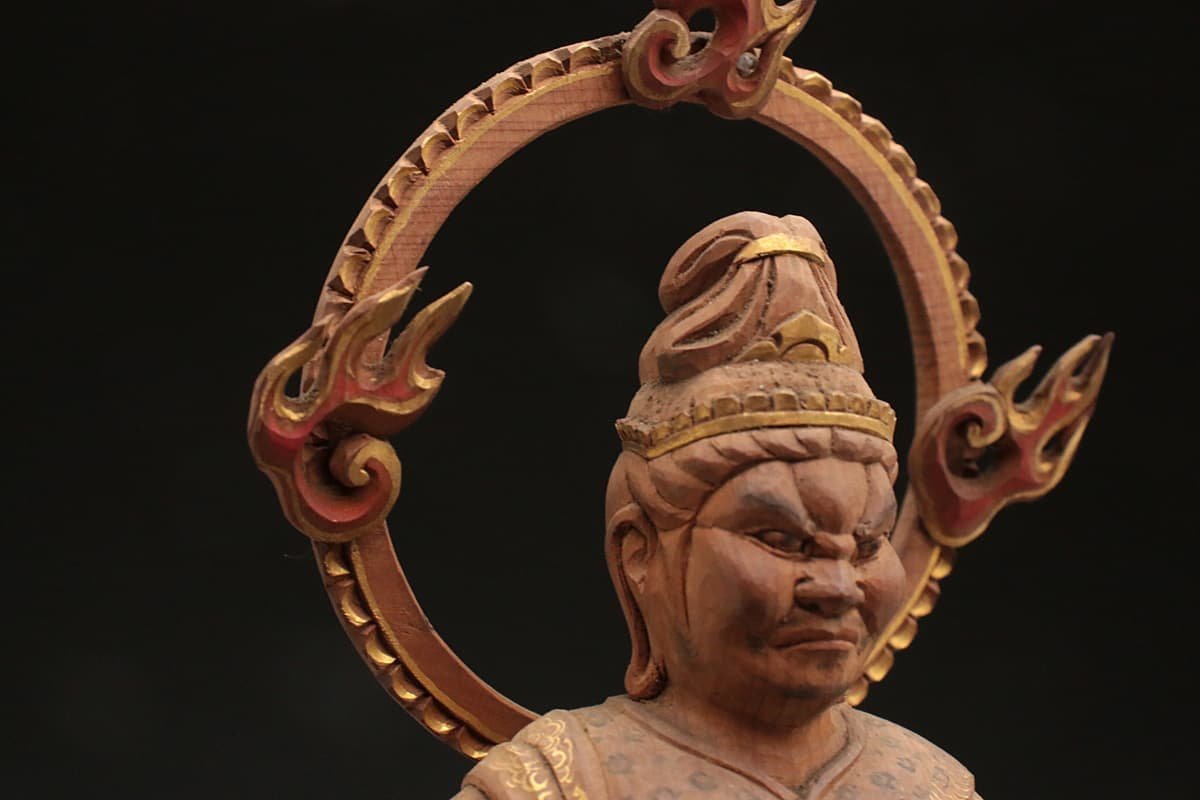 EG094 時代物 細密彫 截金 木造「摩尼跋陀羅立像」仏全高21.4cm 定紋付 