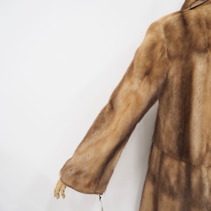 Guy Laroche KOPENHAGEN FUR 最高級 ミンクヘビ革ロングの Guy Laroche KOPENHAGEN FUR 最高級 ミンクヘビ革ロングの