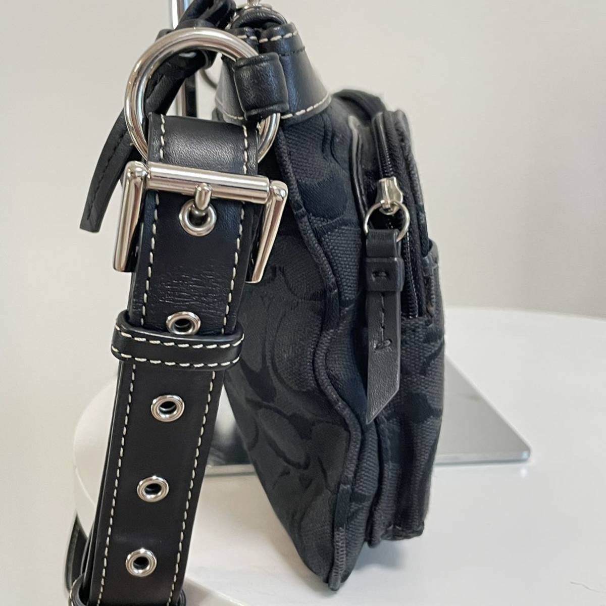 □美品□ COACH コーチ シグネチャー ショルダーバッグ ブラック 