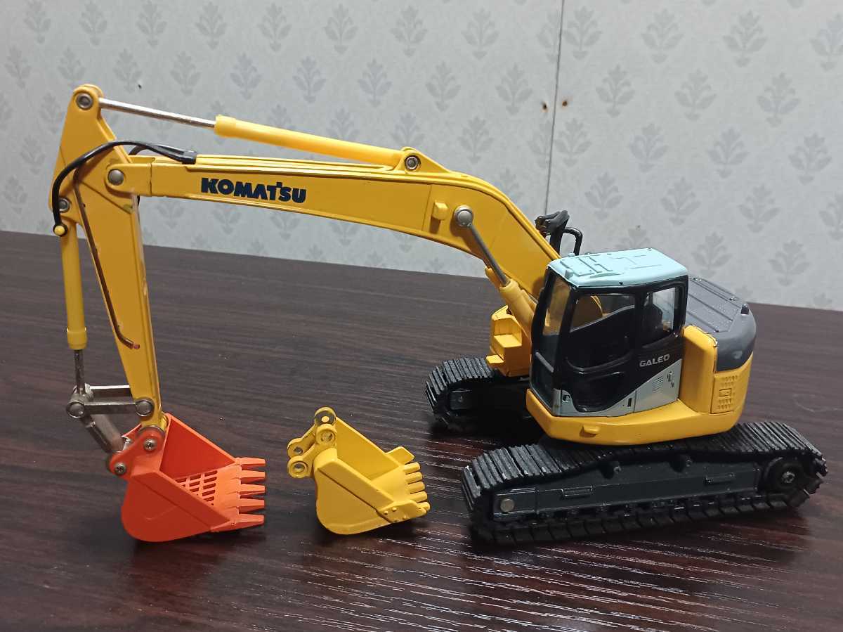 建機 ミニカー ジャンク品　4点セット ジャンク品 コベルコ建機 コマツ建機 ダンプカー 4台セット | TSUM1947.BY