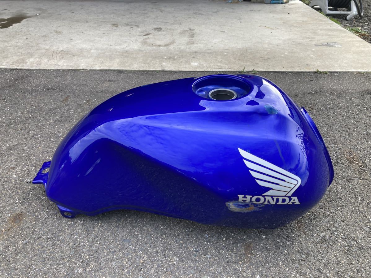 バイク CB400SF NC39 タンク スペック1