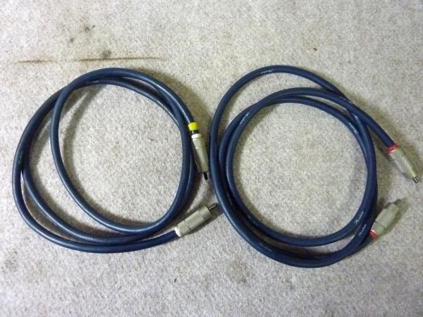 オーディオ機器 Accuphase RCAケーブル 約1.5m ペア