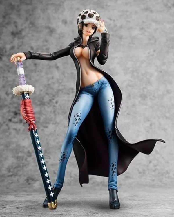 新品 最安値！送料無料トラファルガー・ロー 女版 女体化 約20cm ONE