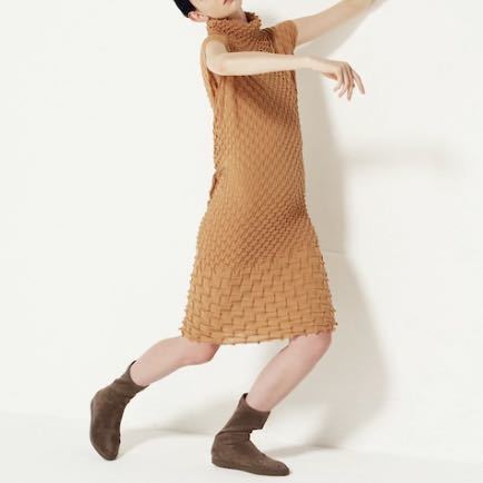 極美品 ISSEY MIYAKE WOOL SHELL KNIT ワンピース イッセイミヤケ 