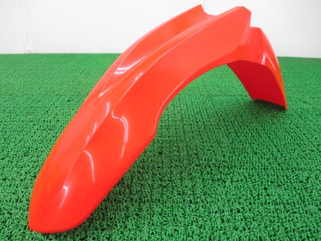 POLISPORT製CRF250R フロントフェンダー 赤 社外 中古 バイク 部品 ME10-1900*** 美品 割れ欠け無し