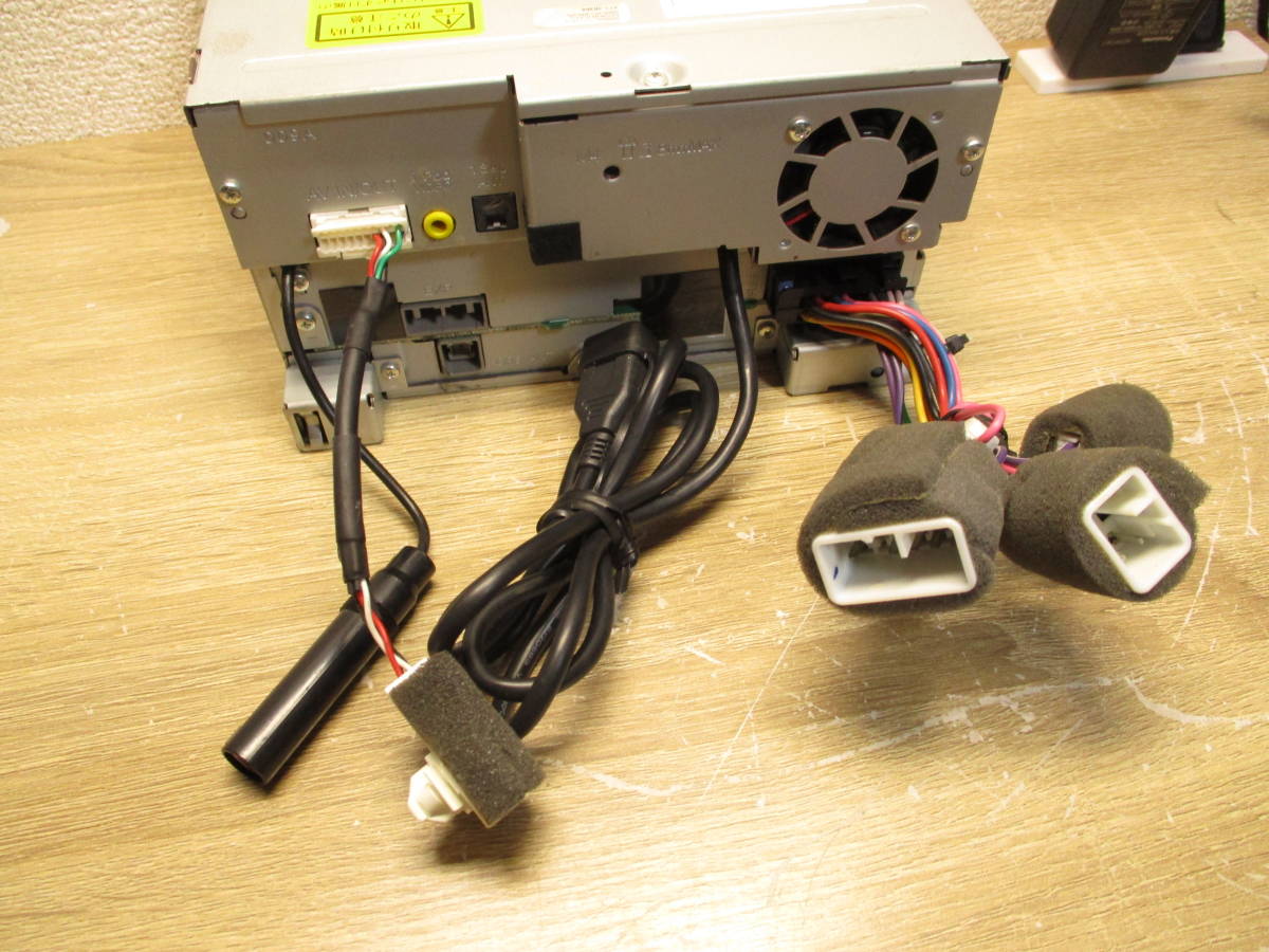 ダイハツ純正 KENWOOD ケンウッド メモリーナビ NMCK-W64D CD/SD/USB 