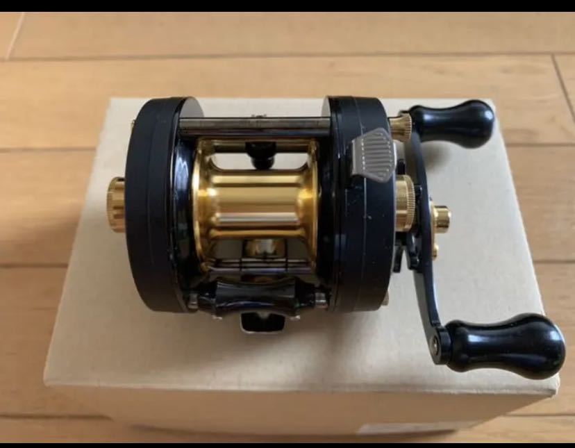 五十鈴工業リール BC720SSS HEADHUNTER DELUXE 五十鈴 BC720SSS Head