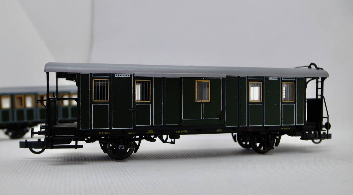 ROCO K.Bay.Sts.B. バイエルン鉄道 客車4両 ROCO K.Bay.Sts.B. バイエルン鉄道 客車4両 Roco 44018 Bayern Set