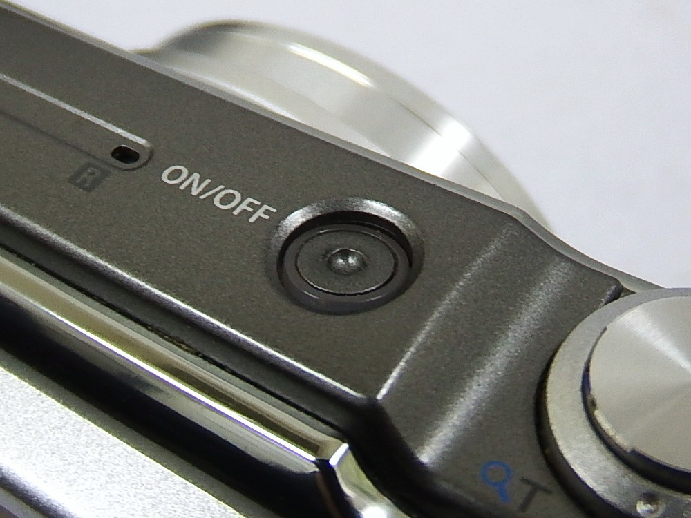 34944☆OLYMPUS オリンパス デジタルカメラ STYLUS SH-60 シルバー 