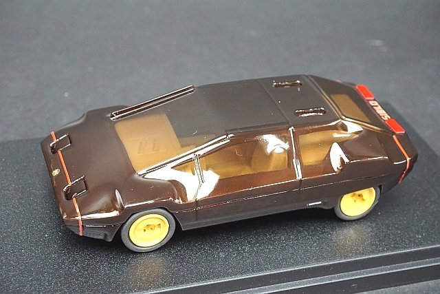 驚きの破格値，定番人気 1/43 Lancia ランチア Sibilo シビーロ コンセプトカー ミニカーファン スペシャルモデル 27/30 限定30台(乗用車)｜売買されたオークション情報、yahooの商品情報をアーカイブ公開 - オークファン 乗用車