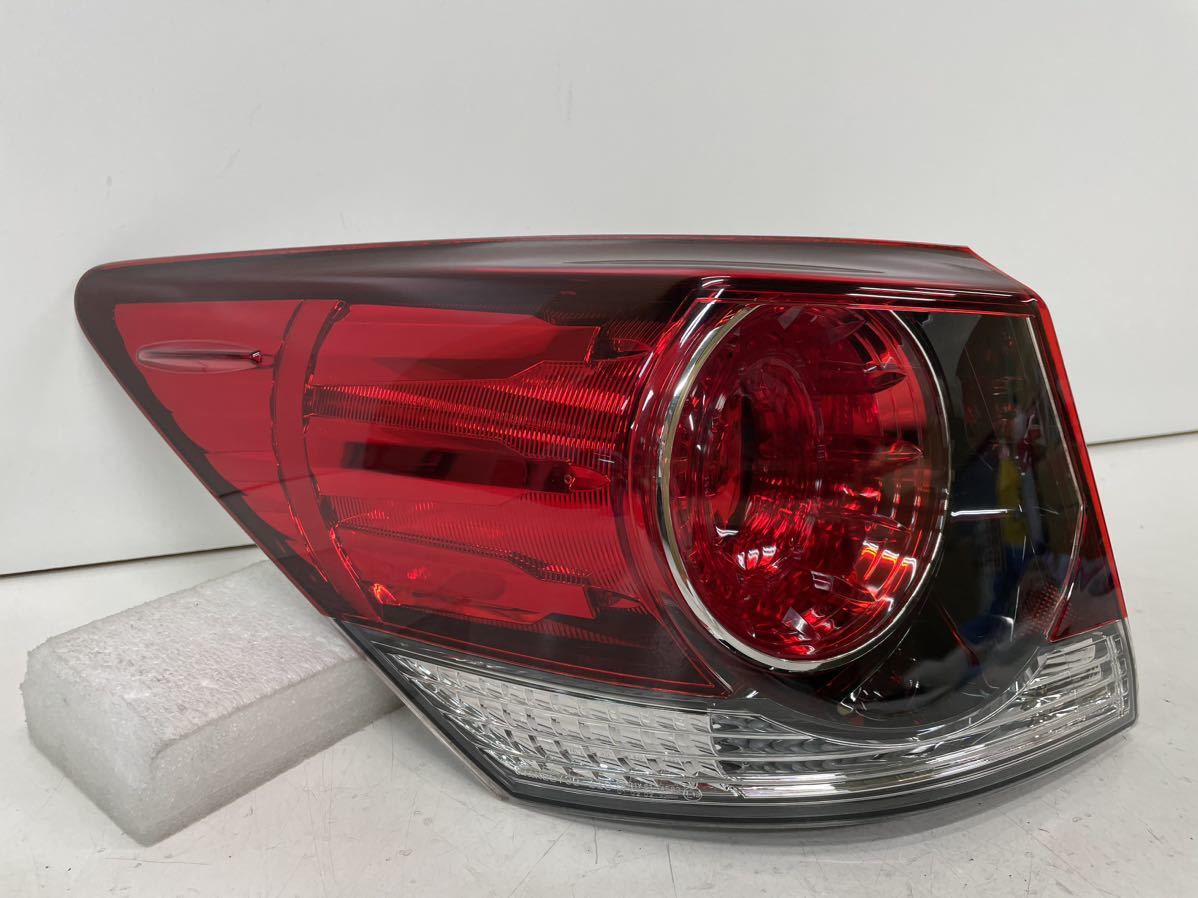 41213 【良品】破損無し クラウン アスリート GRS210 後期 純正 左