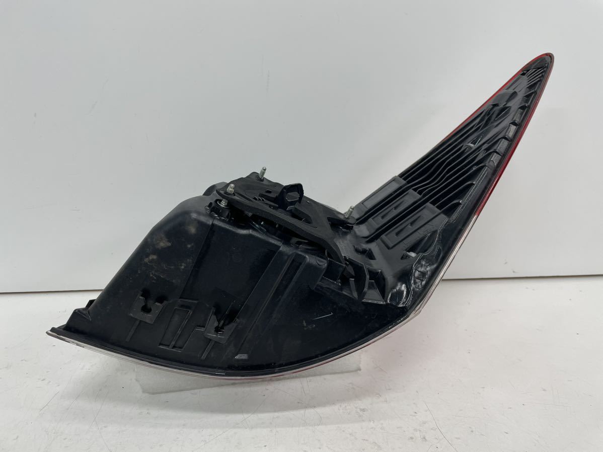41213 【良品】破損無し クラウン アスリート GRS210 後期 純正 左