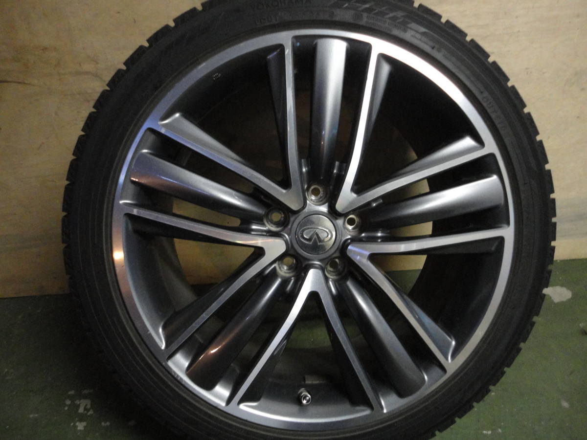 日産　V37　スカイライン　2018年製　245/40R19　ヨコハマ　IG60　純正アルミホイール　4本セット_2