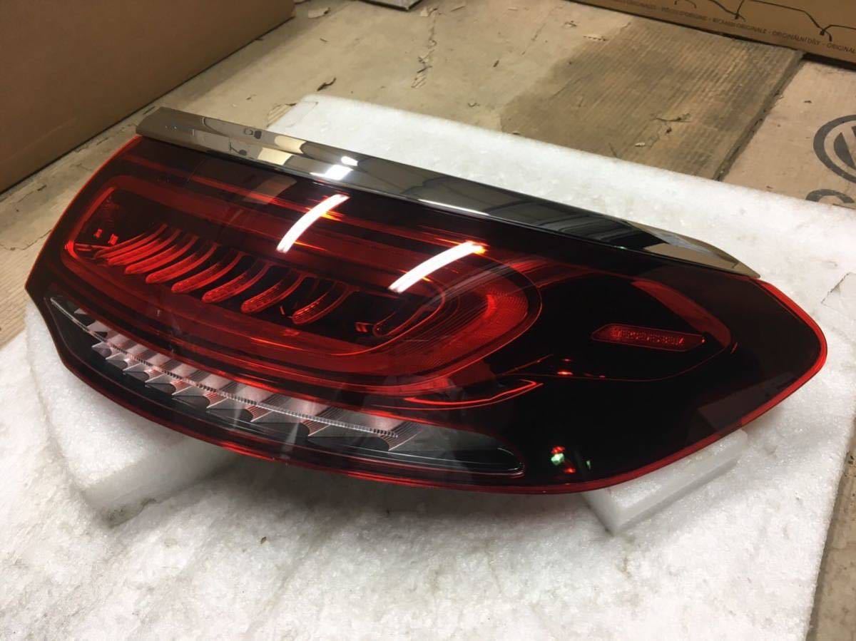 ベンツ W253 GLC クーペ 後期 右 LED テールランプ 純正 破損無し 補修 