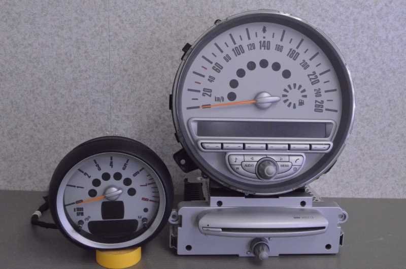 BMW MINI ONE ミニ ワン R56 前期(ME14) 純正 動作保証 スピード 