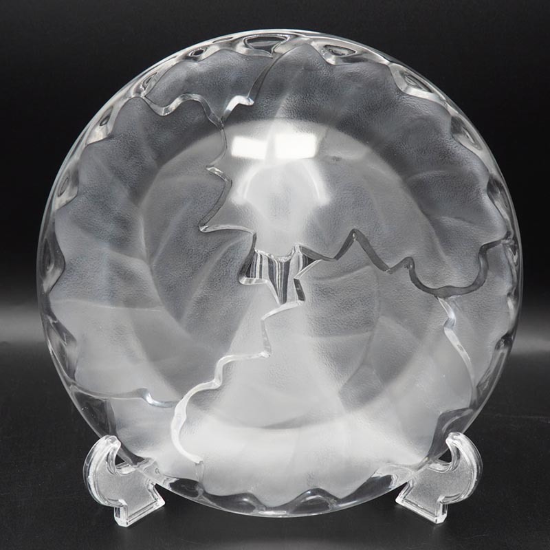 ラリック LALIQUE カプシン　いちょうの葉 クリスタル　プレート 元箱あり】 ラリック LALIQUE シェーヌ Chene プレート 22.5cm