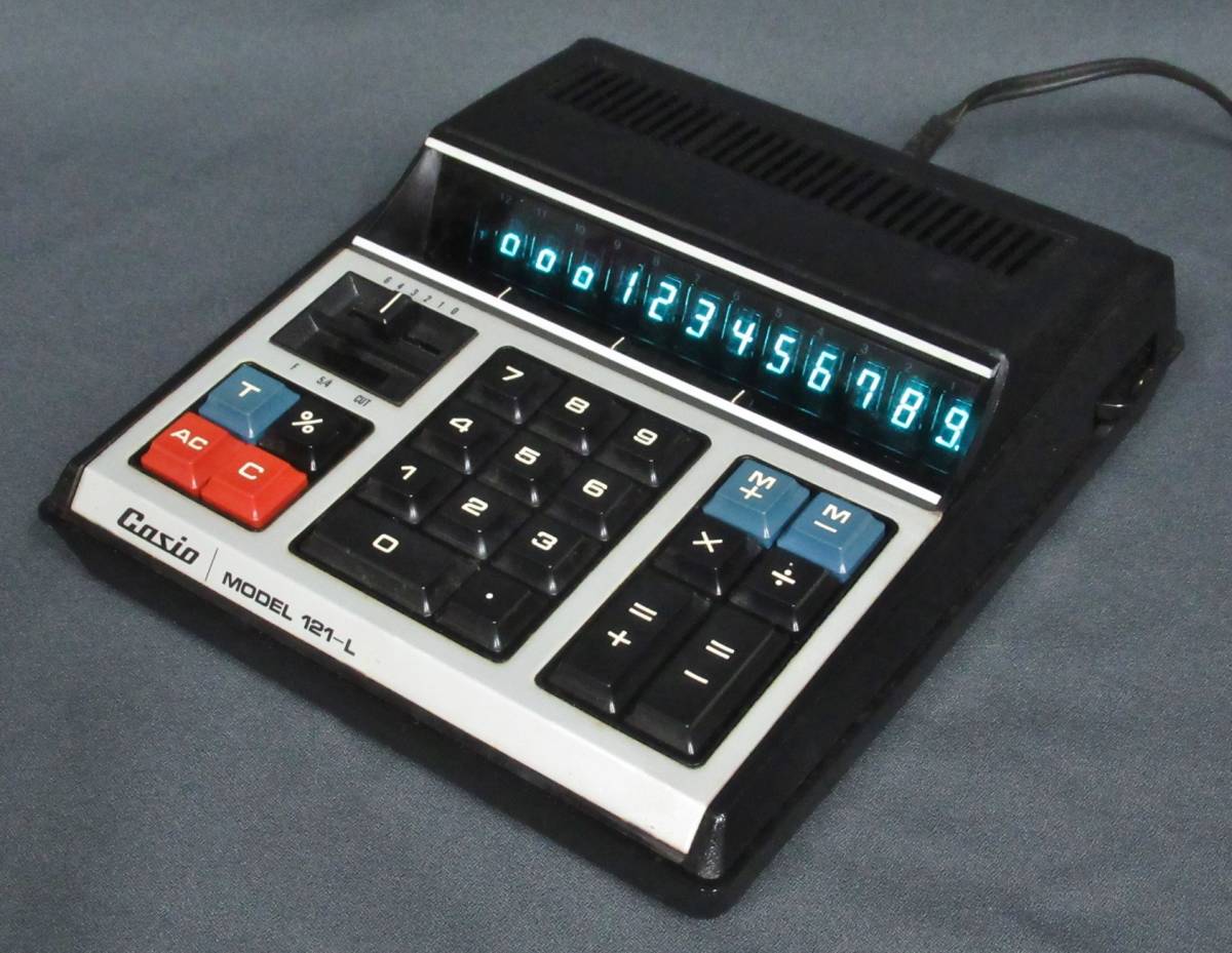 動作品『 Casio 121-L 』＊カシオ121-L 青色蛍光表示管電卓. 卓上 
