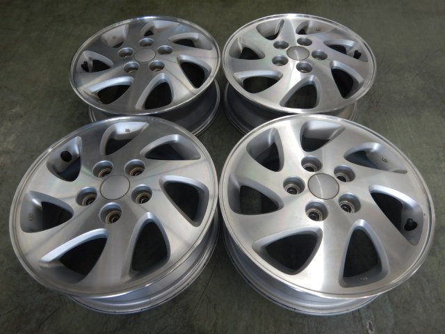 DAIHATSU ダイハツ TERIOS KID テリオスキッド 純正15インチアルミホイール 5J +50 5穴 PCD114.3 4本セット ダイハツ テリオスキッド テリオス '10年9月カタログ メルカリ 車検1