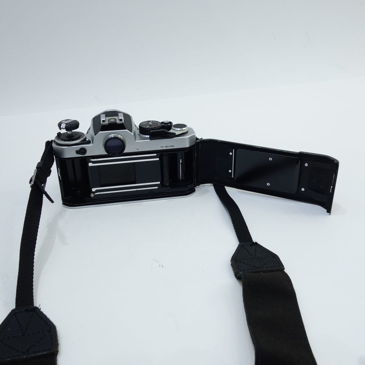 108 Nikon ニコン FE NIKKOR 1：1.4 50mm フィルムカメラ ※ジャンク