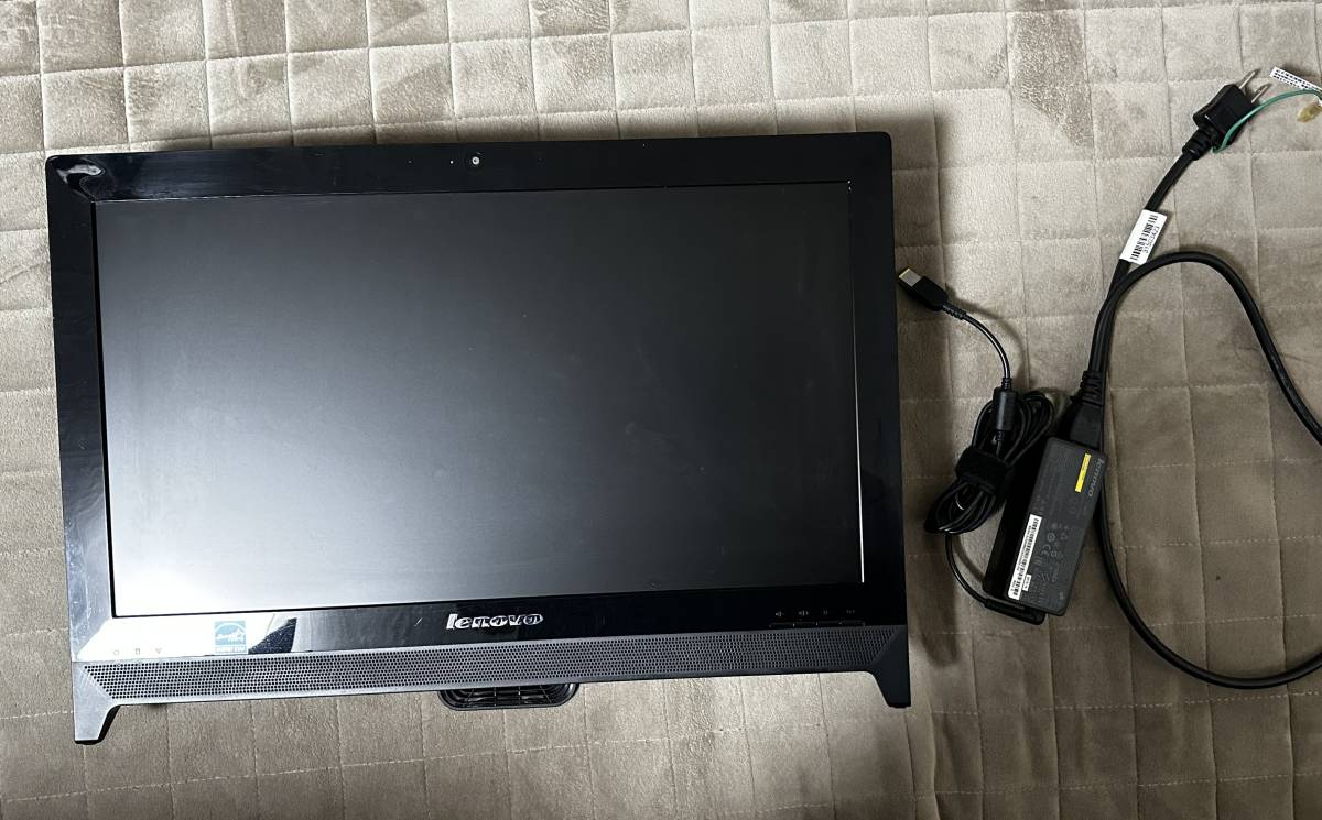 送料無料 Lenovo C260 19.5インチ液晶一体型PC Celeron j1800 メモリ2GB HDD500GB DVD Windows10Home