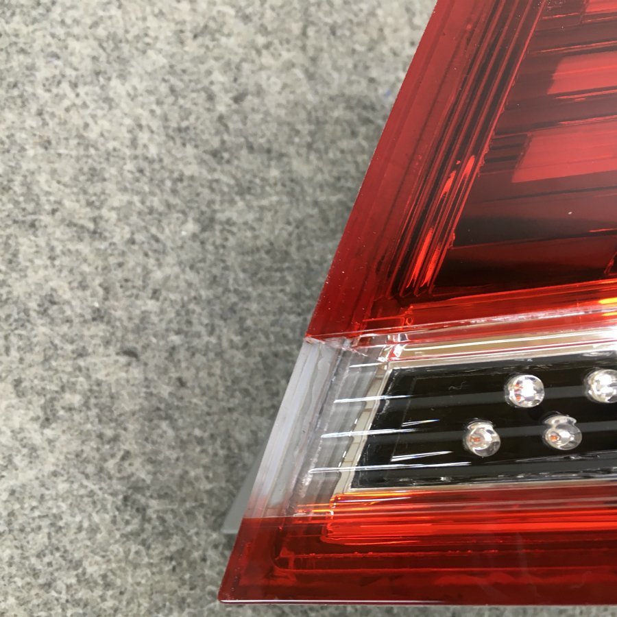 純正加工 RB3オデッセイ レクサスデザイン アクリル加工 フルLED