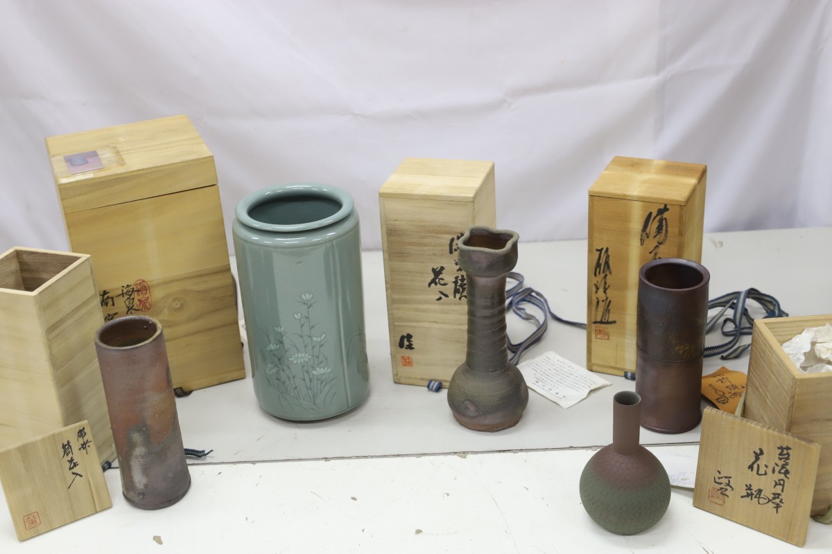  作家物 在銘 青磁 備前焼 工芸花瓶セット B7561(花器、壷)｜売買されたオークション情報、yahooの商品情報をアーカイブ公開 - オークファン 備前
