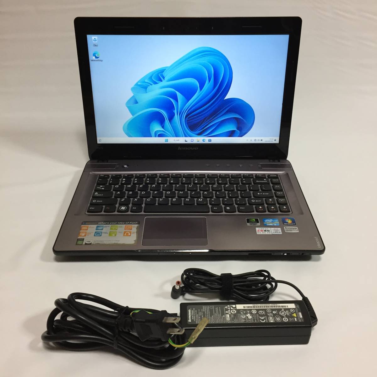 ★GeForce GT550M搭載、中国語キーボードモデル★Lenovo ideapad Y470 Core i3-2330M/memory4GB/SSD240GB/Office/NVIDIA GT550M 日本未発売