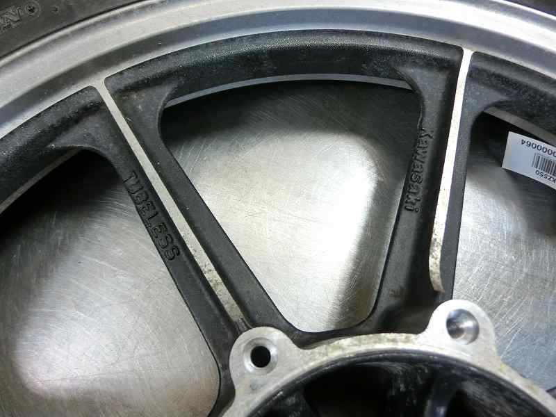 KZ550A フロントホイール、良品 19ｘ1.85☆Z550J、Z400FX KAWASAKI フロントホイール フロント z400fx」(ホイール)(パーツ)の 2026年最新Yahoo!オークション -z550fx(ホイール)の中古品
