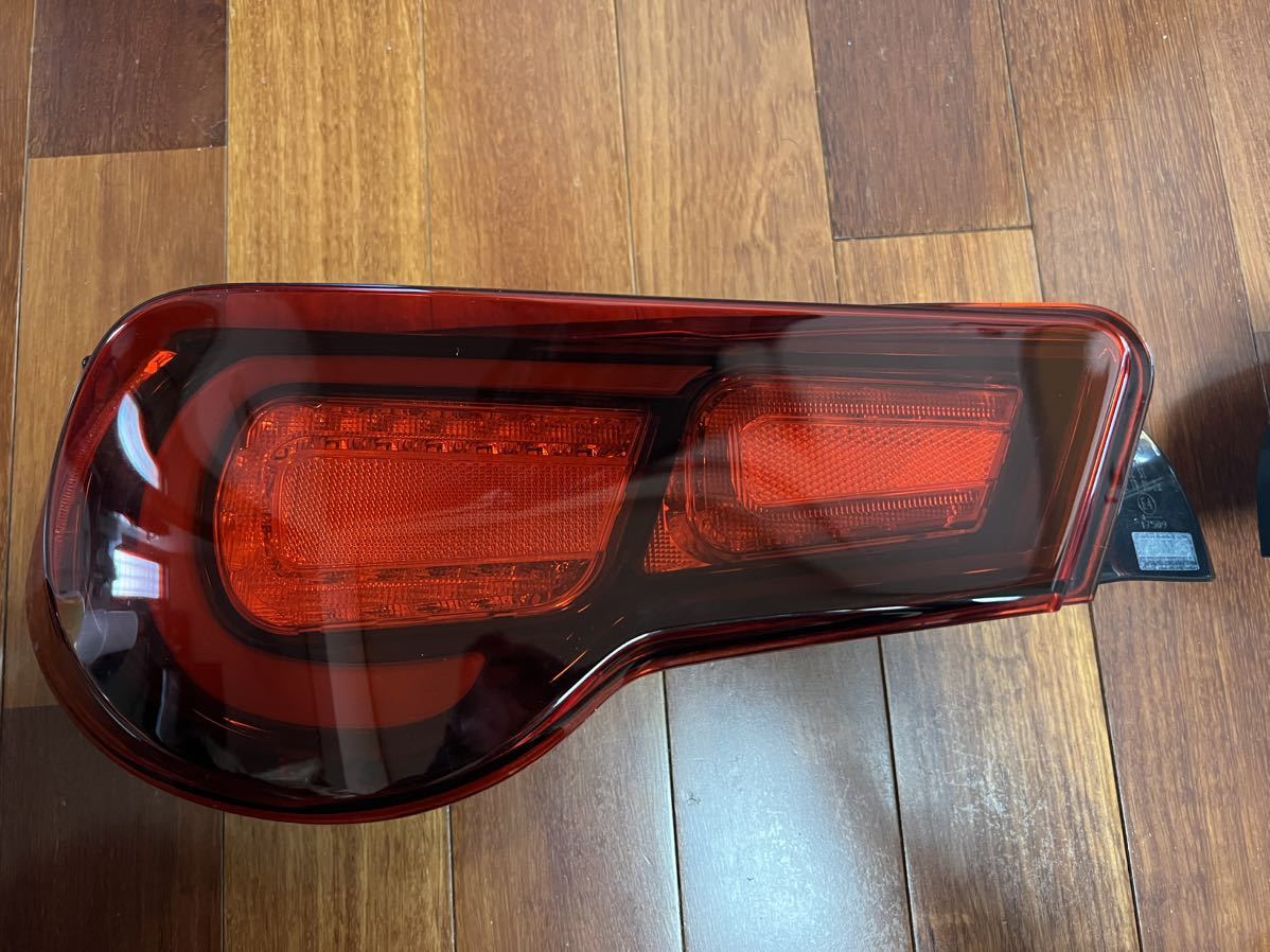 トムス テールランプ テールライト 86 ZN6 LEDテールランプ｜製品情報