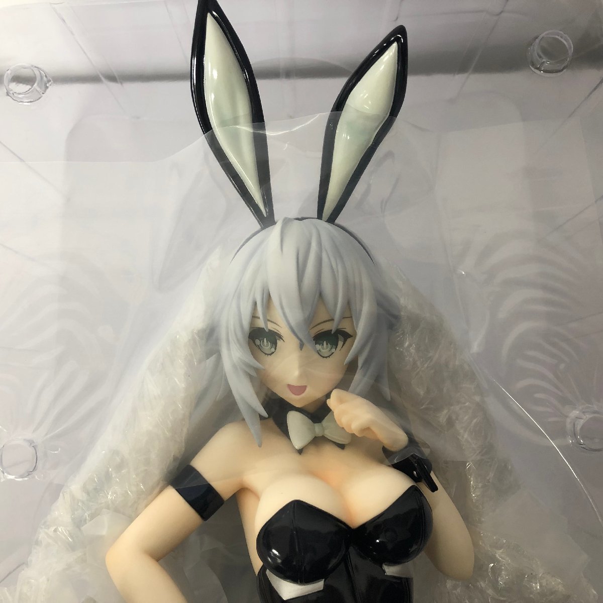 ブラックハート バニーVer. 1/4 フィギュア 「超次元ゲイム