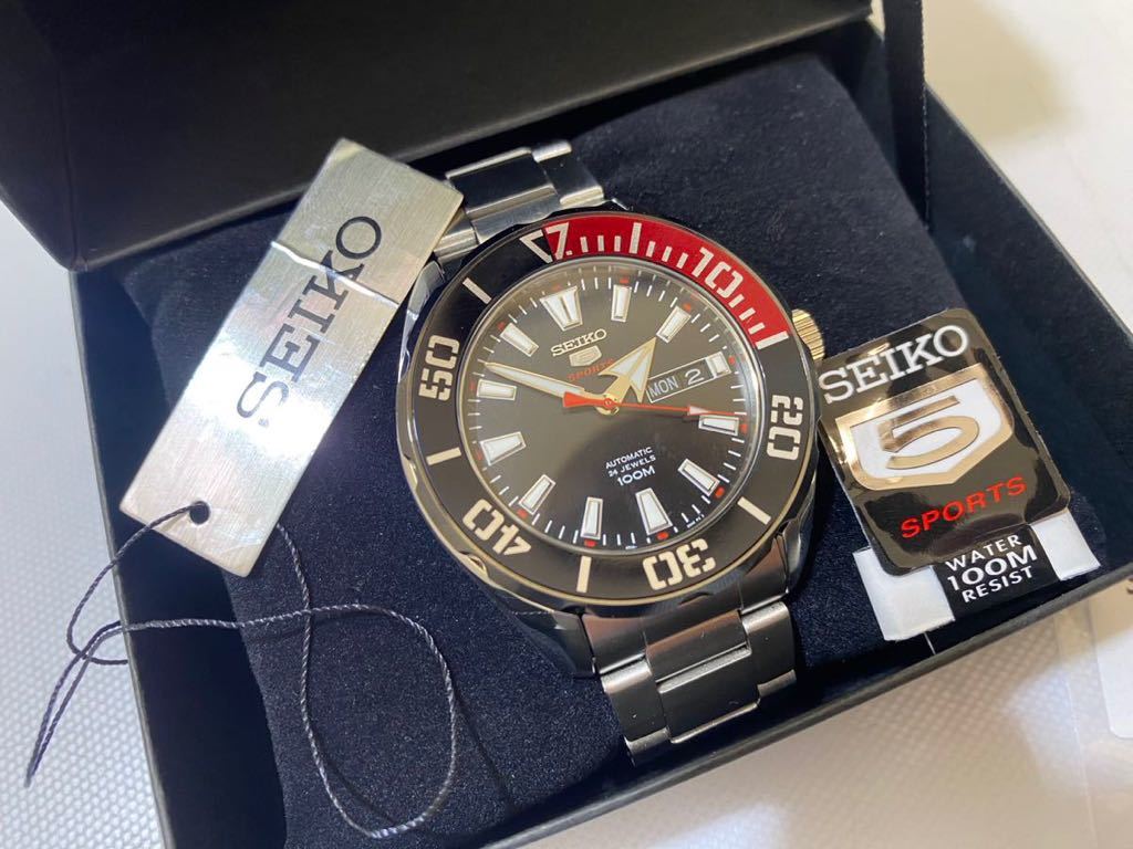 動作良好】SEIKO5 sports ダイバーウォッチ 裏スケ 見当たり