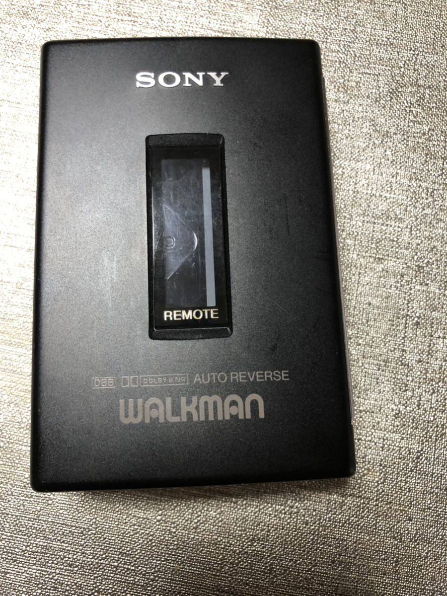 Sai-205 ソニーウォークマン 電池ボックス無 WM-607 リモコンヘッドホン有 バッテリー1本入れてます 充電器無 動作未確認 専用袋有WALKMAN 