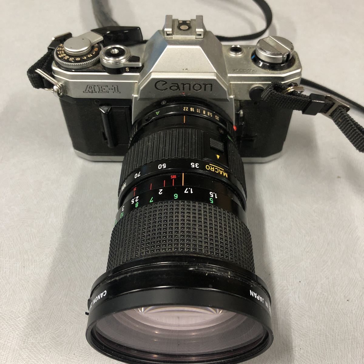 Canon AE-1 キャノン　一眼レフフィルムカメラレンズセット　FD 35-105mm 1:3.5