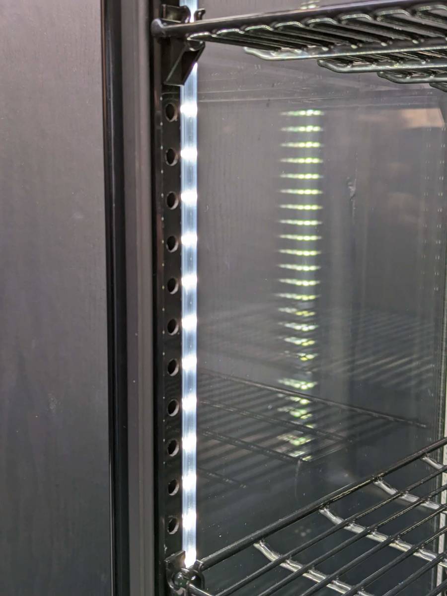 Hijiru 大型4面ガラス冷蔵ショーケース 280L⁄ブラックHJR Hijiru 大型4面ガラス冷蔵ショーケース 280L⁄ブラックHJR