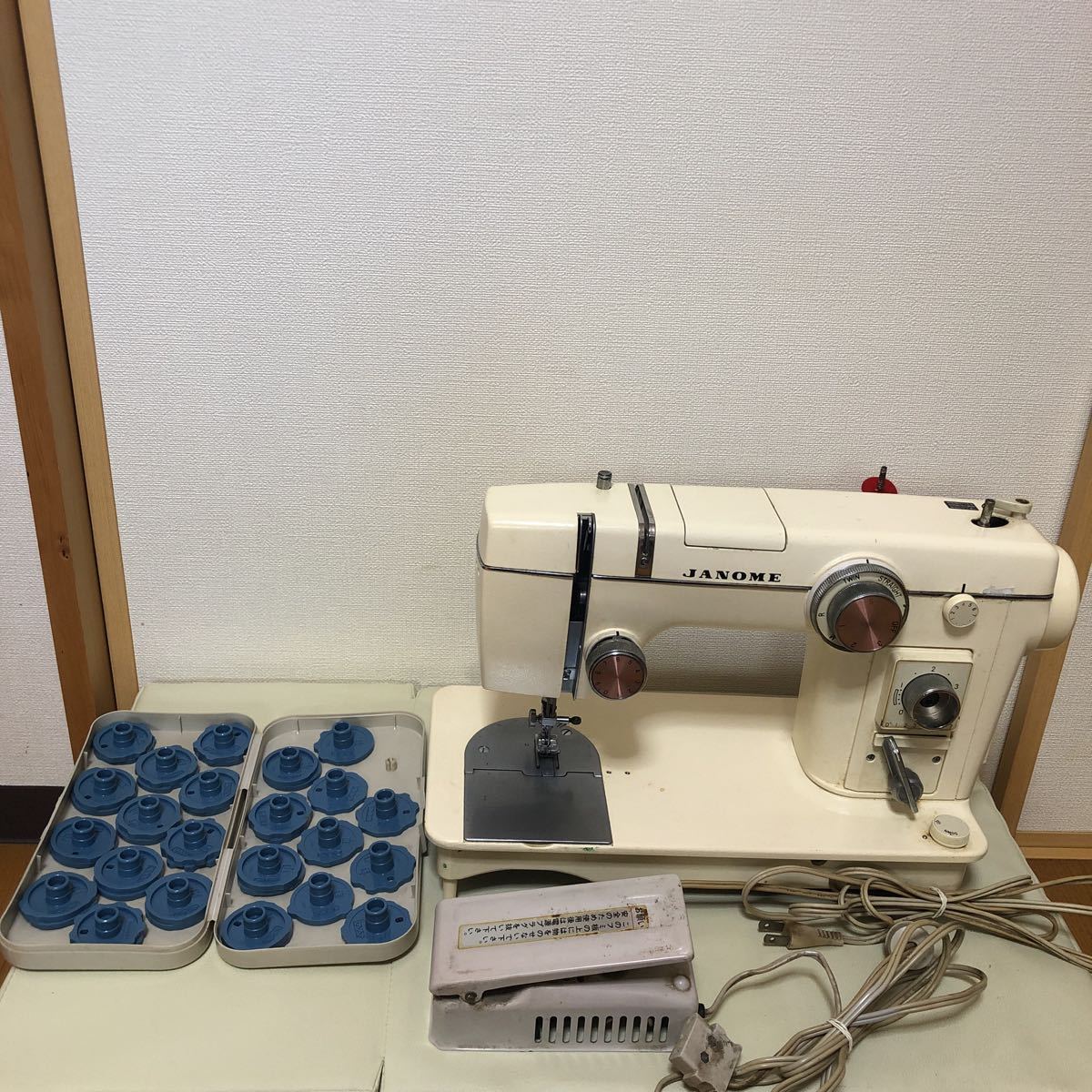 JANOME ジャノメ ミシン 本体 モデル802 ジャンク 28札88