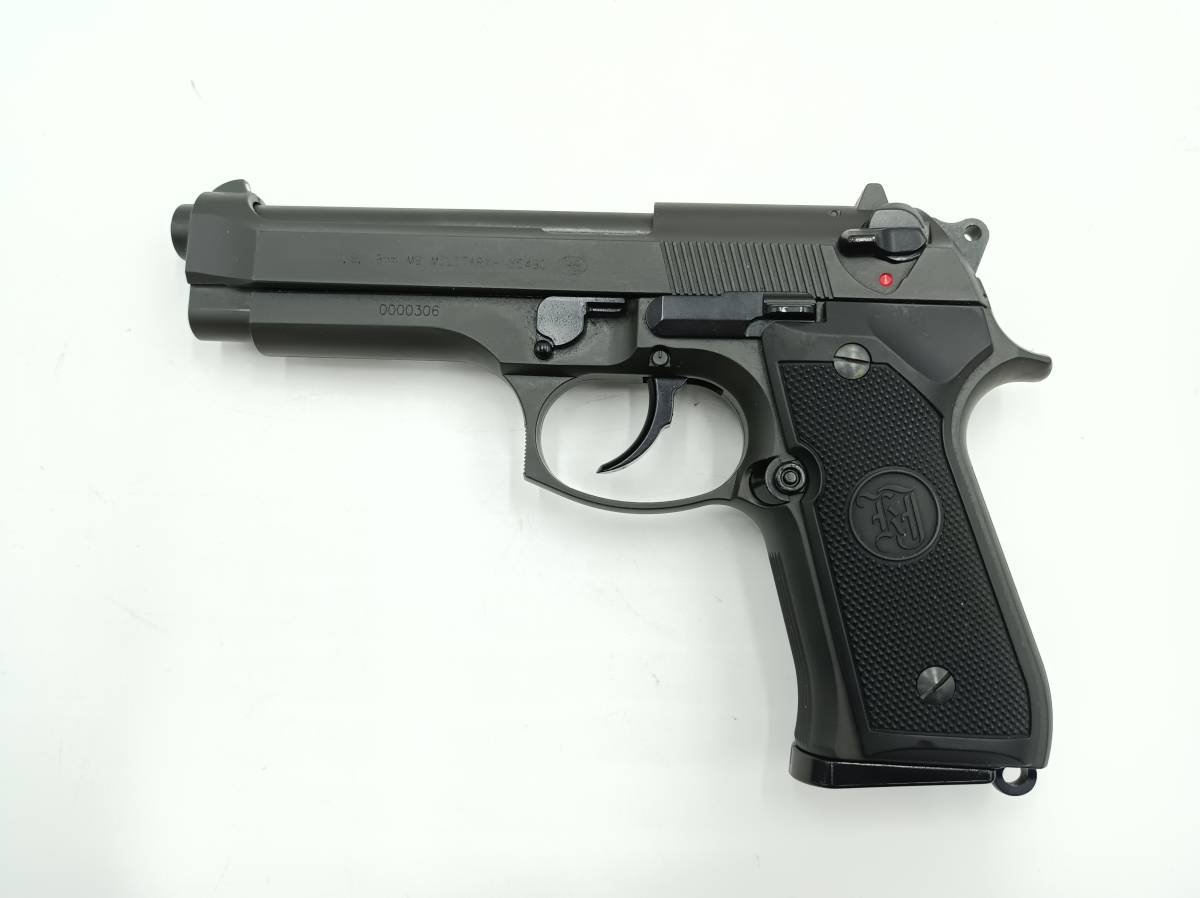 U.S. 9mm M9 MILITARYガスガン .: 東京マルイ U.S. M9