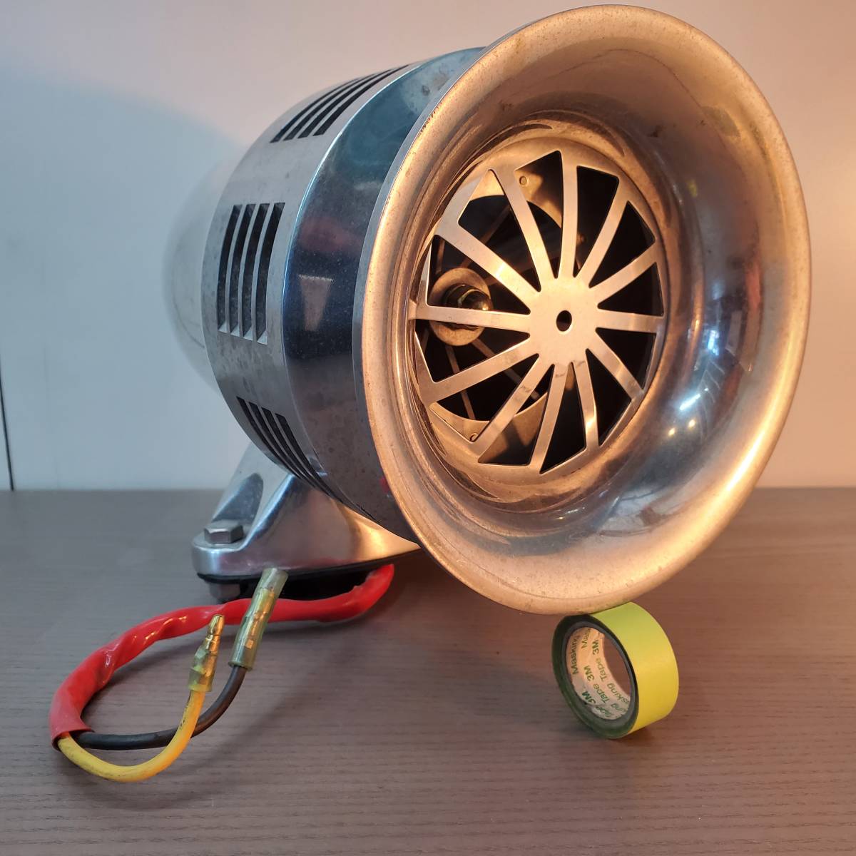 東京サイレン　TOKYO SIREN モーターサイレン　24V　消防車