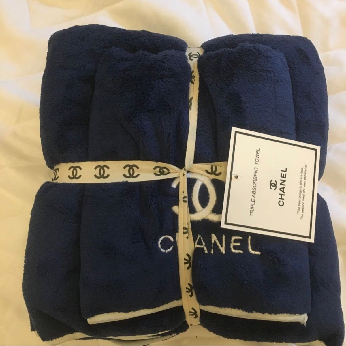 CHANELノベルティタオル　ネイビー